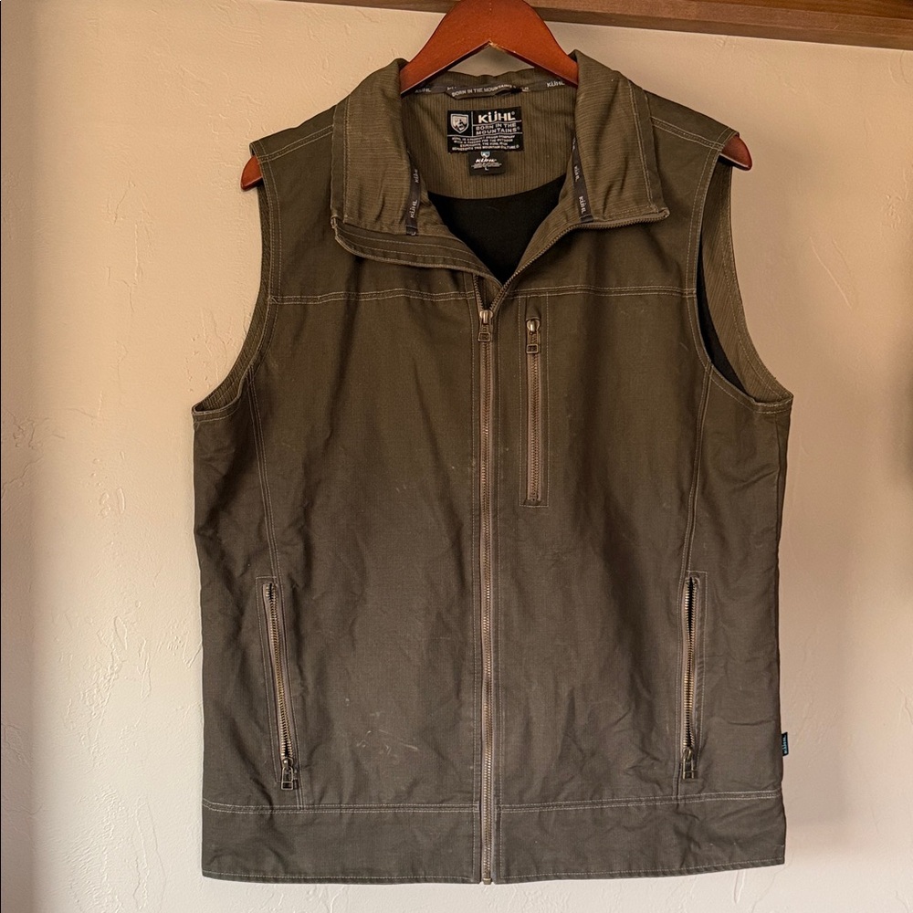 Kuhl Men's Green Utility Vest